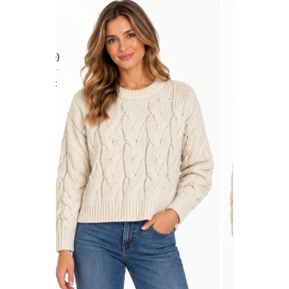 Aerie Cream White Cable Knit Sweater Chunky Cotton Blend Crew Neck Small